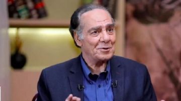 مدرس استثنائي.. أحمد فؤاد سليم يروي كواليس بداية حبه للتمثيل