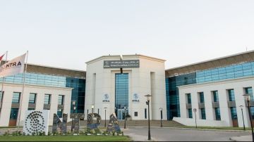 تنظيم الاتصالات: تحديث شبكات الفايبر والنحاس لضمان استمرارية الخدمة