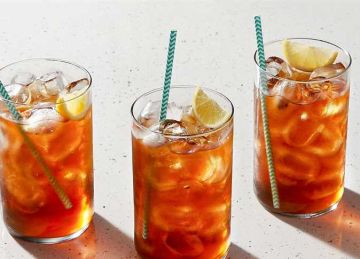  الشاي المثلج .. انتعاش صيفي آمن أم خطر خفي لمرضى الضغط؟