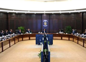 مجلس الوزراء: خطة شاملة بتوقيتات ومواعيد محددة لتغطية احتياجاتنا والتزاماتنا من الموارد الدولارية مجلس الوزراء: خطة شاملة بتوقيتات ومواعيد محددة لتغطية احتياجاتنا والتزاماتنا من الموارد الدولارية