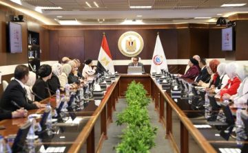 وزير الصحة يشهد تسليم شهادات اجتياز الدبلوم الاحترافي لإجراءات إدارة الأعمال ضمن خطة تطوير الرعاية الصحية الأولية