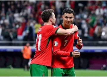 مجتمع مريض بلا وعي .. شقيقة رونالدو تعلق على غيابه عن حضور جنازة جوتا  مجتمع مريض بلا وعي .. شقيقة رونالدو تعلق على غيابه عن حضور جنازة جوتا