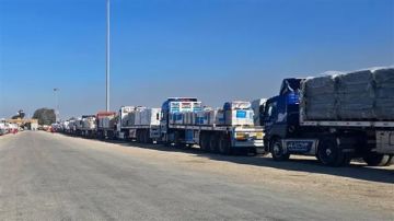 الهلال الأحمر المصري يبدأ حملة إنسانية لدعم الشعب الفلسطيني في غزة الهلال الأحمر المصري يبدأ حملة إنسانية لدعم الشعب الفلسطيني في غزة