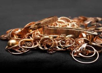 نصائح عند شراء الذهب المستعمل.. احذر قد تخسر فلوسك نصائح عند شراء الذهب المستعمل.. احذر قد تخسر فلوسك