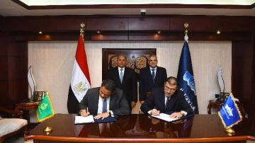 بروتوكول بين هيئة قناة السويس وبنك مصر للتعاون المشترك في مشروعات التطوير العقاري