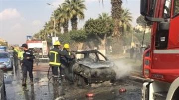 تفاصيل نجاة مسؤول بمجلس الوزراء وسائقه من حريق سيارة بالجيزة تفاصيل نجاة مسؤول بمجلس الوزراء وسائقه من حريق سيارة بالجيزة
