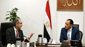 وزير الاتصالات لـ مدبولي: تقدم لمبادرة رواد رقميون 40 ألف شاب يتم اختيار 5 آلاف منهم