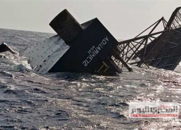  المصري اليوم تنشر الصور الأولى للحظة غرق حفار البترول في منطقة جبل الزيت