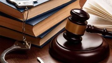 تعدوا على مديرة مدرسة بسبب الولاية التعليمية.. هذه عقوبة المتهمين