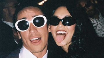 فانيسا هادجنز تحتفل بعيد ميلاد زوجها كول تاكر برسالة حب