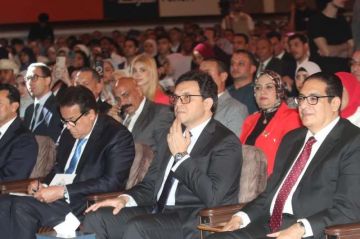 وزير الثقافة يشارك في افتتاح النسخة الرابعة من ملتقى شباب المعرفة بجامعة القاهرة وزير الثقافة يشارك في افتتاح النسخة الرابعة من ملتقى شباب المعرفة بجامعة القاهرة