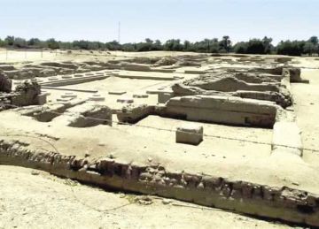 السياحة والآثار تواصل استعداداتها لإدراج منطقة تل العمارنة الأثرية بقائمة التراث العالمي السياحة والآثار تواصل استعداداتها لإدراج منطقة تل العمارنة الأثرية بقائمة التراث العالمي