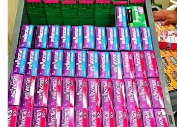  تعويضات جمركية بـ5 ملايين جنيه .. إحباط تهريب أدوية قادمة من أثينا ودبى بمطار برج العرب (صور)