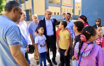 وزير التعليم يتفقد مواقع إنشائية لمدارس بالمرج.. ونسعى لإنهاء الفترتين وزير التعليم يتفقد مواقع إنشائية لمدارس بالمرج.. ونسعى لإنهاء الفترتين