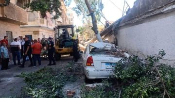 دون إصابات.. تحطم 6 سيارات في إنهيار سور شركة البلاستيك شرقي الاسكندرية دون إصابات.. تحطم 6 سيارات في إنهيار سور شركة البلاستيك شرقي الاسكندرية