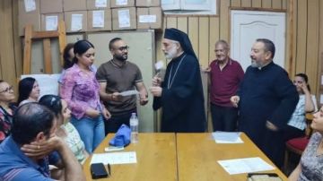 الأنبا باسيليوس يترأس ختام ندوة إعداد المقبلين على الزواج