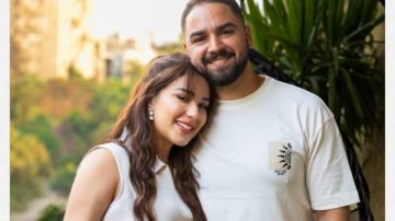 الحب مش كهرباء توترك.. أسما شريف منير توجه كلمات مؤثرة لزوجها