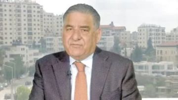 وزير فلسطيني: إسرائيل لا تكترث بالضغط الدولي وتعتبر العالم يتمثل في الإدارة الأمريكية وزير فلسطيني: إسرائيل لا تكترث بالضغط الدولي وتعتبر العالم يتمثل في الإدارة الأمريكية