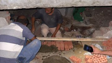 الثقب الأسود.. محافظة الجيزة تغلق فتحات أسفل الكباري لمنع استغلالها في أنشطة غير مشروعة