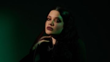 سينتيا خليفة بطلة فيلم سفاح التجمع مع أحمد الفيشاوي