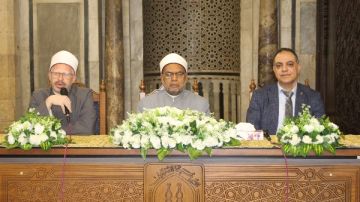 ملتقى التفسير بالجامع الأزهر: أعداء الأمة يعملون على تشتيت عقول شبابنا وإلهائهم ملتقى التفسير بالجامع الأزهر: أعداء الأمة يعملون على تشتيت عقول شبابنا وإلهائهم