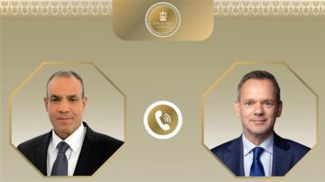 وزير الخارجية يؤكد أهمية توفير الحماية الأمنية للبعثة الدبلوماسية المصرية فى هولندا وزير الخارجية يؤكد أهمية توفير الحماية الأمنية للبعثة الدبلوماسية المصرية فى هولندا