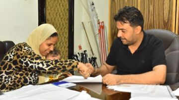 أسيوط..تسليم الدفعة الثانية من تعويضات أهالي مساكن الإيواء بعرب المدابغ