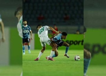 إيقاف دونجا والشيبي.. رابطة الأندية تعلن عقوبات الجولة الرابعة للدوري إيقاف دونجا والشيبي.. رابطة الأندية تعلن عقوبات الجولة الرابعة للدوري