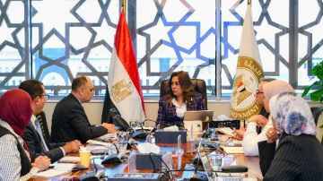 البيئة تؤكد ضرورة الإنتهاء من مشروع الغردقة مدينة خضراء وفقا للجدول الزمني البيئة تؤكد ضرورة الإنتهاء من مشروع الغردقة مدينة خضراء وفقا للجدول الزمني