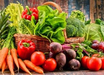 تحميك من برد الصيف.. 10 أطعمة تعزز المناعة بشكل طبيعي