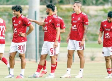 قبل ساعات من غلق باب القيد.. فشل انتقال لاعب الأهلي للدوري التركي