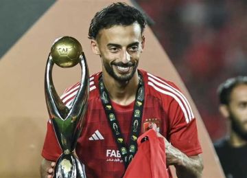 ريبيرو يرفض توصيات لجنة تخطيط الأهلي بشأن أحمد عبدالقادر (خاص)