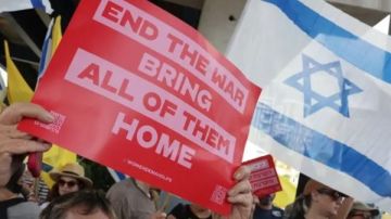 مظاهرات صباحية في تل أبيب لإجبار نتنياهو على وقف الحرب وإعادة الأسرى