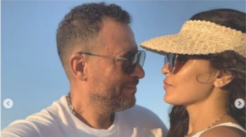 بفستان لافت.. زوجة ماجد المصري تستعرض أناقتها.. شاهد بفستان لافت.. زوجة ماجد المصري تستعرض أناقتها.. شاهد