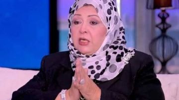 متحطش إيديك عليا.. عفاف شعيب تكشف حقيقة إحراجها أشرف فايق على المسرح