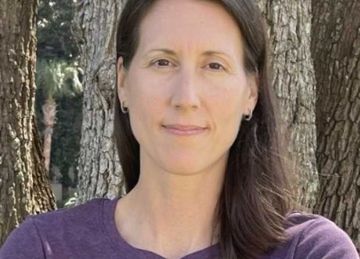 مليونيرة أمريكية تكشف 7 قواعد جعلت راتبها بين الأعلى في بلدها مليونيرة أمريكية تكشف 7 قواعد جعلت راتبها بين الأعلى في بلدها