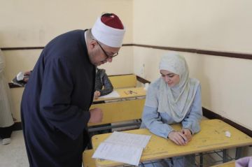 طلاب ابتدائى وإعدادى الأزهرى يؤدون امتحانات الدور الثانى فى العلوم وأصول الدين