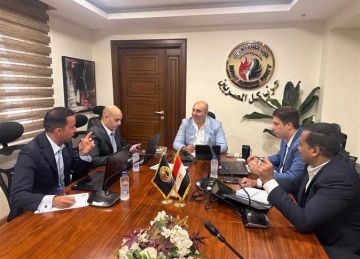 غرفة عمليات حماة الوطن تتابع التصويت في جولة الإعادة بانتخابات مجلس الشيوخ 2025 غرفة عمليات حماة الوطن تتابع التصويت في جولة الإعادة بانتخابات مجلس الشيوخ 2025