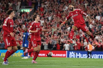 نجوهوما يقود ليفربول لفوز في اللحظات الأخيرة على نيوكاسل بالدوري الإنجليزي
