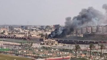 النيران تلتهم مبني داخل النادي الأهلي بمدينة نصر والإطفاء تتعامل ..صور