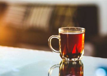 لمحبي الشاي .. 5 أخطاء شائعة عند تحضيره تحوله لمشروب يضر بصحتك  لمحبي الشاي .. 5 أخطاء شائعة عند تحضيره تحوله لمشروب يضر بصحتك