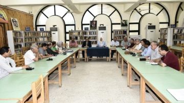 محافظ بني سويف يتابع استعدادات التعليم لعقد امتحانات الدور الثاني للثانوية العامة