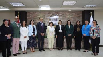 رئيسة القومي للمرأة تبحث مع مسئولة أممية سبل تعزيز التعاون وتنمية الأسرة المصرية رئيسة القومي للمرأة تبحث مع مسئولة أممية سبل تعزيز التعاون وتنمية الأسرة المصرية