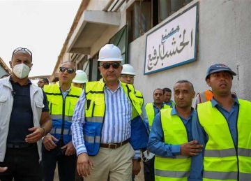 وزير قطاع الأعمال يتفقد طنطا للكتان والزيوت ويشدد على التكامل مع شركات الغزل والنسيج