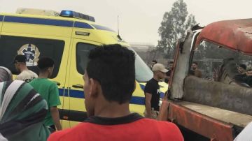 بالأسماء.. 19 مصابا في انقلاب ميكروباص على صحراوى البحيرة