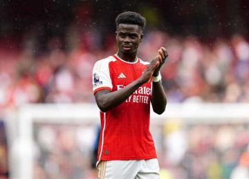 ساكا يقتحم قائمة تاريخية في آرسنال بعد هدفه أمام ليدز اليوم ساكا يقتحم قائمة تاريخية في آرسنال بعد هدفه أمام ليدز اليوم