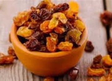 استغل موسم العنب.. طريقة عمل الزبيب في المنزل (فيديو) استغل موسم العنب.. طريقة عمل الزبيب في المنزل (فيديو)