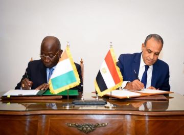 البيان المشترك الصادر عن جولة المشاورات السياسية الثالثة بين جمهورية مصر العربية وجمهورية كوت ديفوار البيان المشترك الصادر عن جولة المشاورات السياسية الثالثة بين جمهورية مصر العربية وجمهورية كوت ديفوار