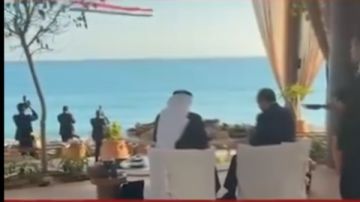 الرئيس السيسي ونظيره الإماراتي يتناولان الإفطار بمدينة العلمين الجديدة الرئيس السيسي ونظيره الإماراتي يتناولان الإفطار بمدينة العلمين الجديدة