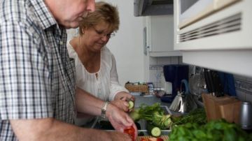 بدأت تنسى كتير؟ إليك 3 ركائز للحفاظ على اللياقة الذهنية مع التقدم في السن